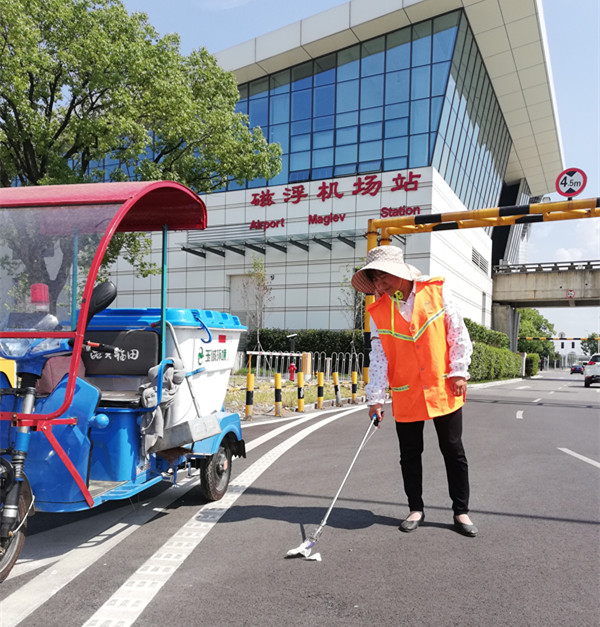 長(zhǎng)沙清潔,長(zhǎng)沙清潔服務(wù),長(zhǎng)沙專(zhuān)業(yè)清潔,長(zhǎng)沙清潔公司,湖南專(zhuān)業(yè)清潔,長(zhǎng)沙保潔公司,長(zhǎng)沙專(zhuān)業(yè)保潔,長(zhǎng)沙物業(yè)保潔
